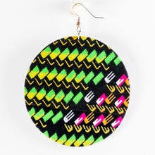 Load image into Gallery viewer, Fabric & Bottlecap Earrings
