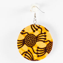 Load image into Gallery viewer, Fabric & Bottlecap Earrings
