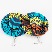 Load image into Gallery viewer, Fabric &amp; Bottlecap Earrings
