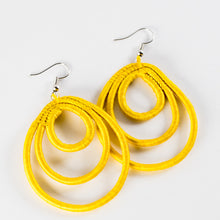 Load image into Gallery viewer, Raffia Earrings
